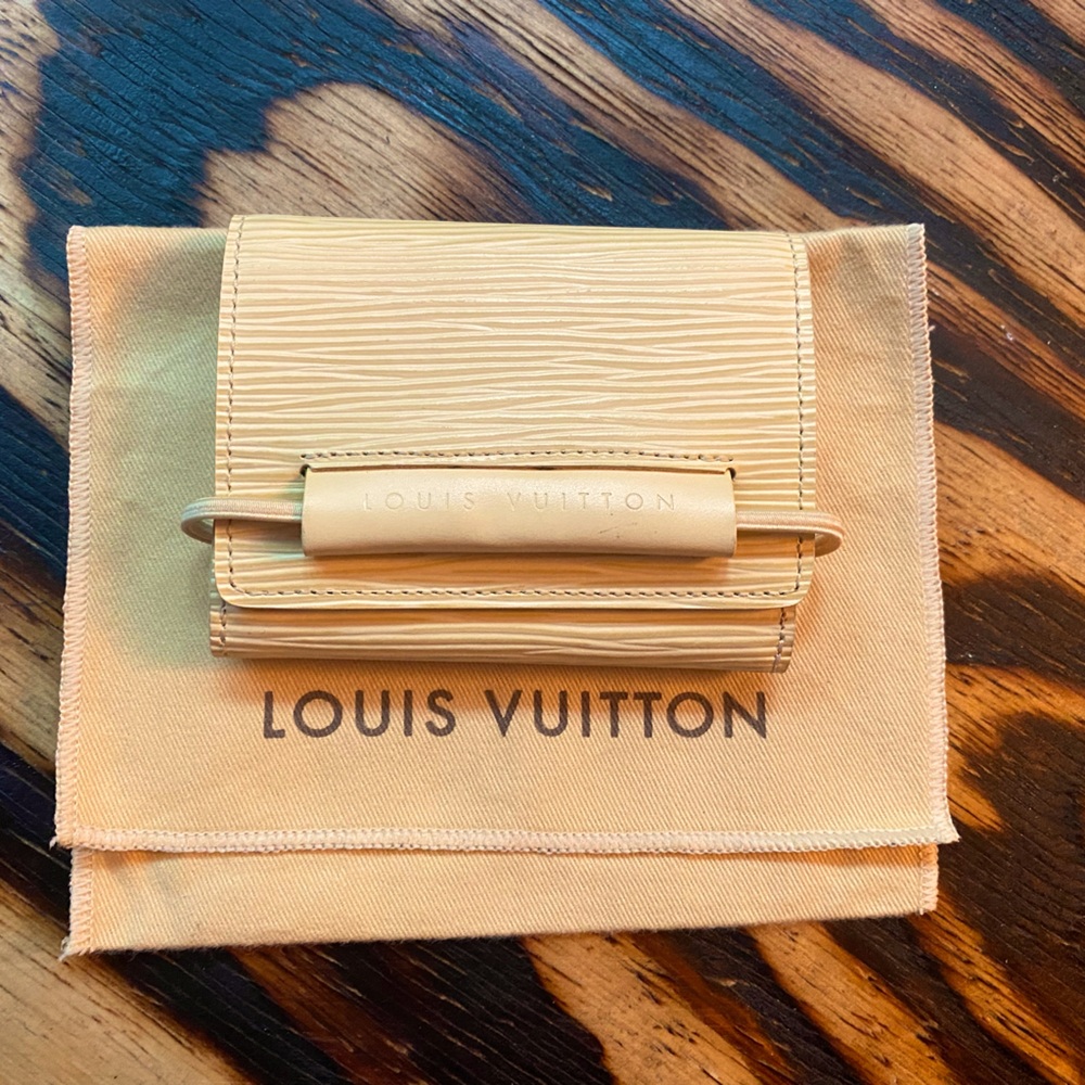 Authentic Louis Vuitton Epi Porte Monnaie Elastic Trifold Wallet